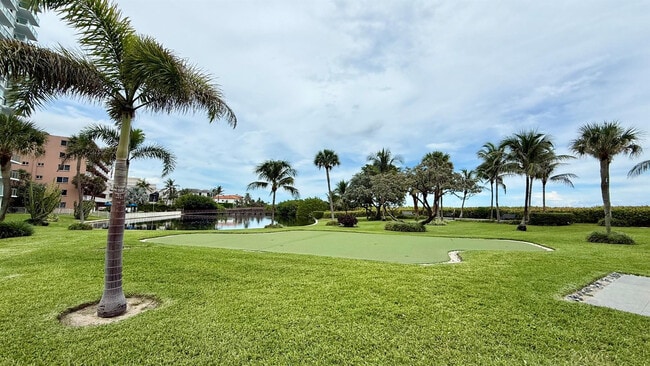 Building Photo - 1630 N Ocean Blvd