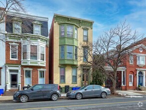 Building Photo - 1009 N 2nd St