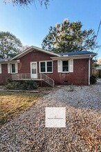 Building Photo - 7 Bristol Dr