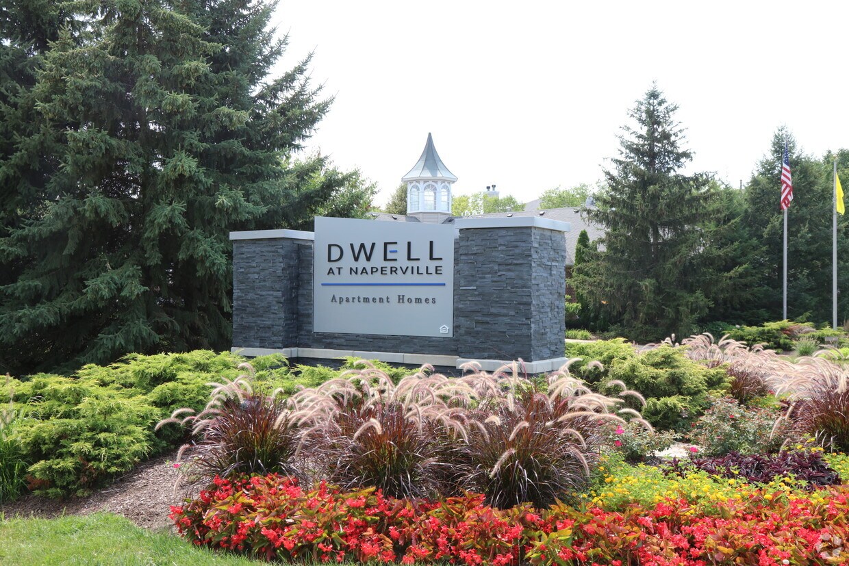 Apartments under 1,400 in Naperville IL