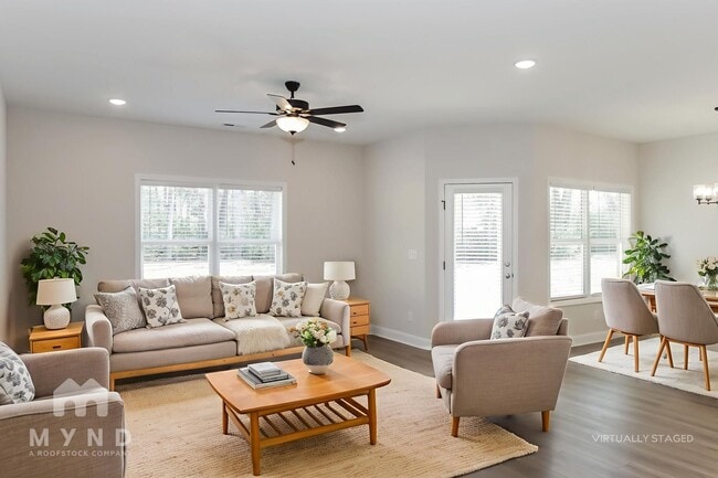 Building Photo - 149 Rose Vly Dr