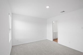 Building Photo - 26843 Paloma Blanca Dr