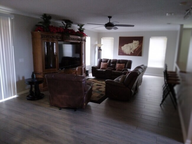 Building Photo - 3966 Ringneck Dr