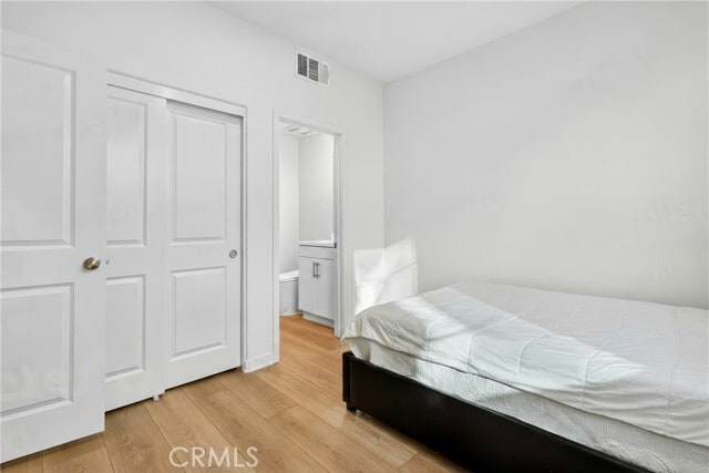 Foto del edificio - 14130 Bay