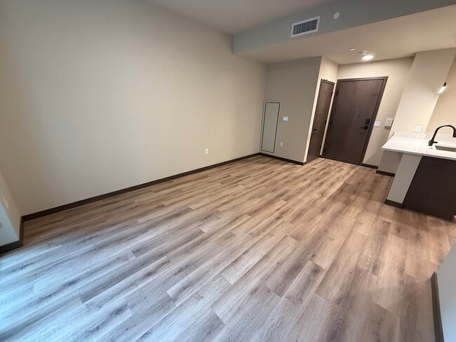 Interior Photo - Virtue