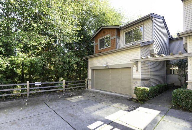 Foto del edificio - 3 bedroom in Kirkland WA 98033