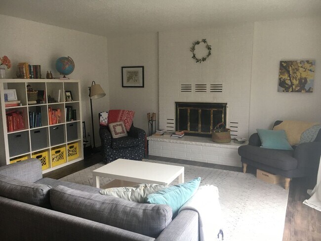 Foto del edificio - 855 Kenneth St