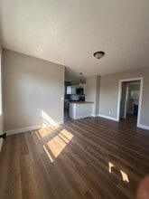 Building Photo - 3104 Poe Ave