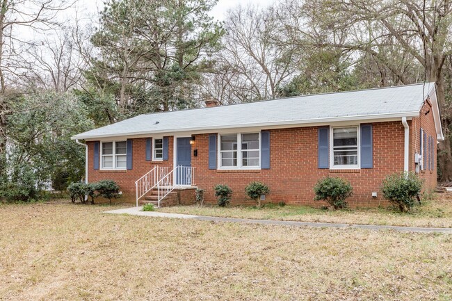 Building Photo - 8528 Sharonbrook Dr