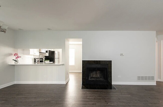 Foto del edificio - Safe, Clean & Convenient Living