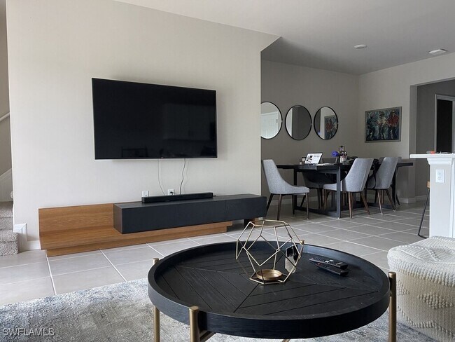 Foto del edificio - 15141 Wildflower Cir