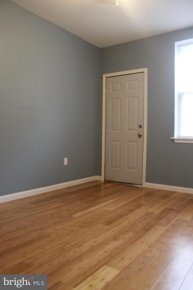 Foto del edificio - 5331 Greenway Ave