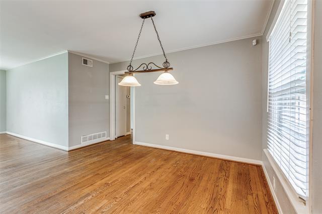 Building Photo - 603 Brookhurst Dr