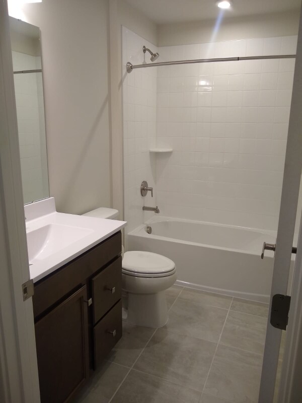 Foto del edificio - 18423 Centennial Cir