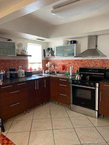 Foto del edificio - 1075 93rd St