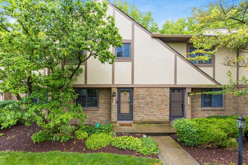 Foto principal - 3229 Stonecrest Ct