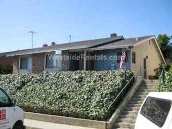 Primary Photo - 4118 Hathaway Ave