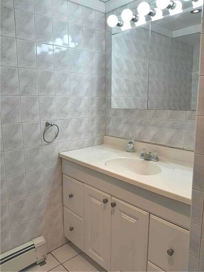 Foto del edificio - 144-38 26th Ave