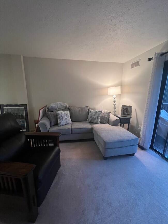 Foto del edificio - 153 Woodhaven Dr