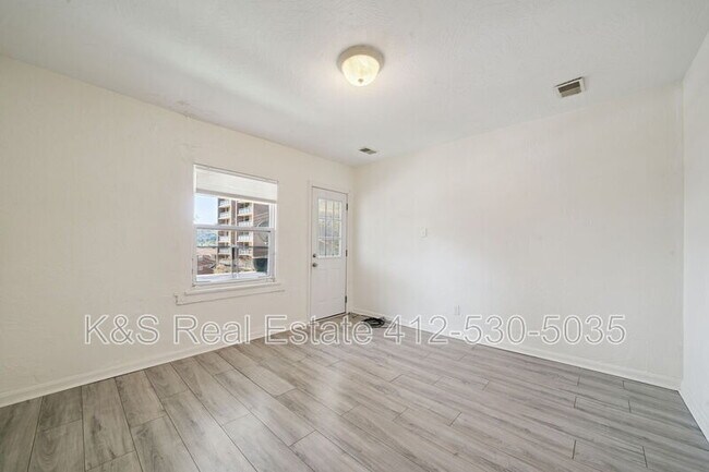 Foto del edificio - 545 Sixth St