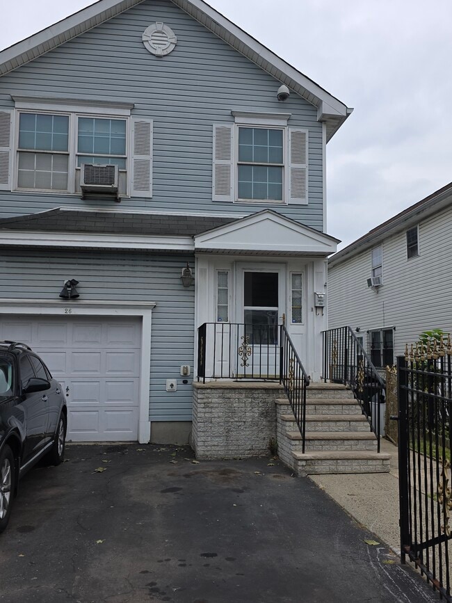 Building Photo - 26 Winans Ave