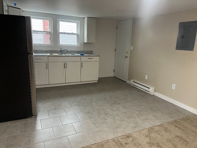 Foto del edificio - 205 E 2nd St