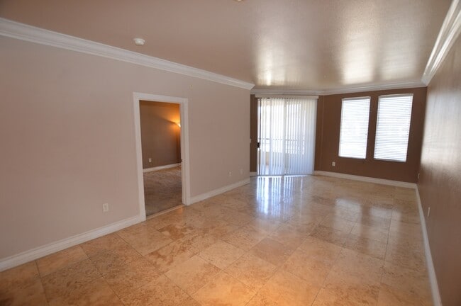 Building Photo - Meridian - Unfurnished 2 bedroom | 2 bathroom Luxury Condo.