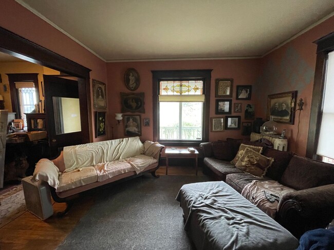 Foto del edificio - 4 Bed Home in Hidden OASIS!