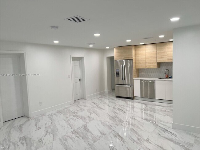 Foto del edificio - 4 br, 2 bath House - 4337 SW 49th St