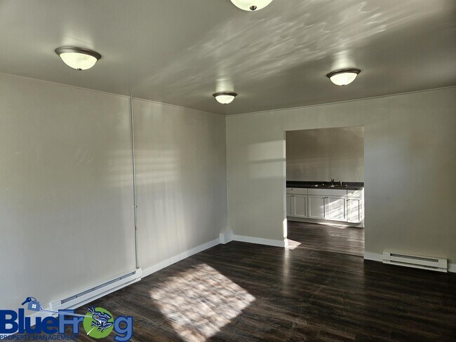 Foto del edificio - 314 S Pearl St