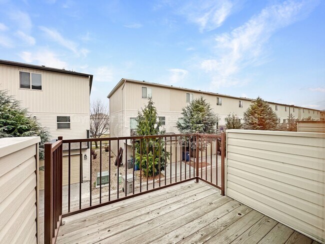 Foto del edificio - 8721 W Pine Valley Ln