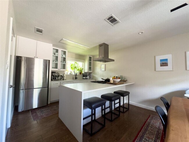 Foto del edificio - 3704 Harpers Ferry Ln
