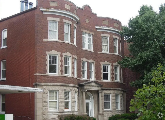 Building Photo - 4319 Lindell Blvd
