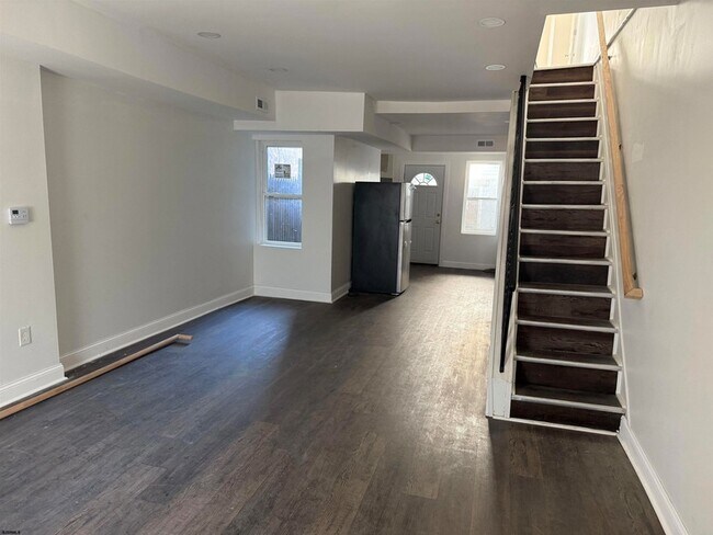 Foto del edificio - 2417 Pacific Ave