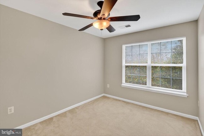 Foto del edificio - 8611 Ellesmere Way