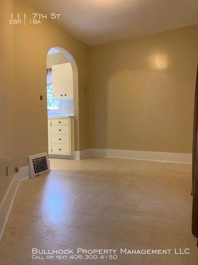 Building Photo - 2 bedroom 1 bath house in Chinook MT