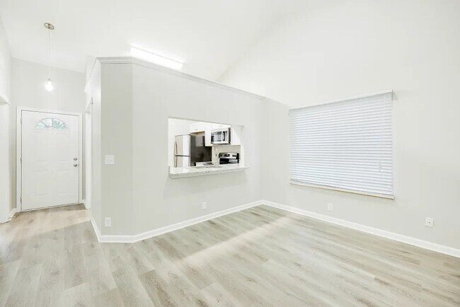 Foto del edificio - 607 Brentmeadow Cir