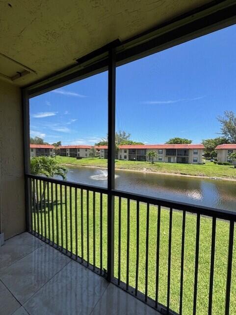 Building Photo - 21905 Lake Forest Cir