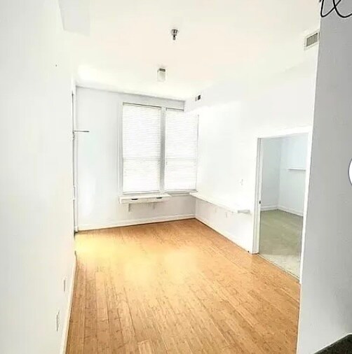 Foto del edificio - 1414 W Marshall St