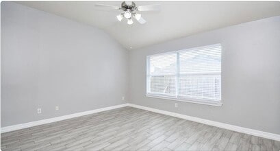 Building Photo - 13034 Sandhill Park Ln
