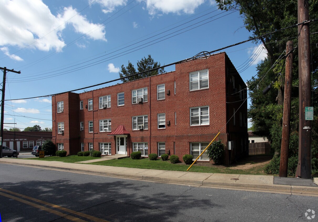 Building Photo - 20 E Diamond Ave