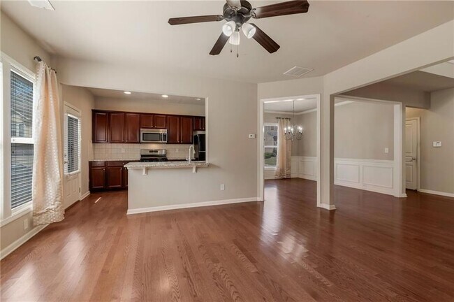 Foto del edificio - 2510 Thackery Ct