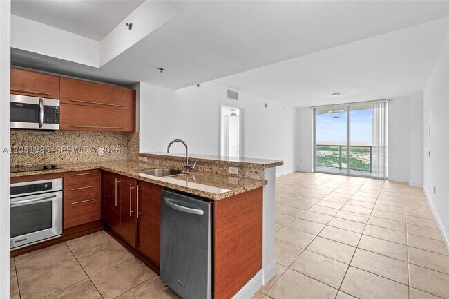 Foto del edificio - 2681 N Flamingo Rd