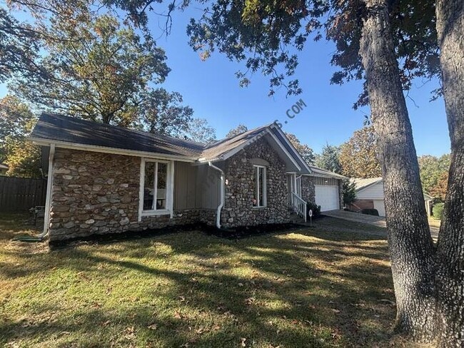 Building Photo - 1216 Green Mountain Dr