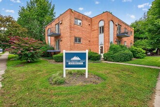 Building Photo - 3505 Telford St