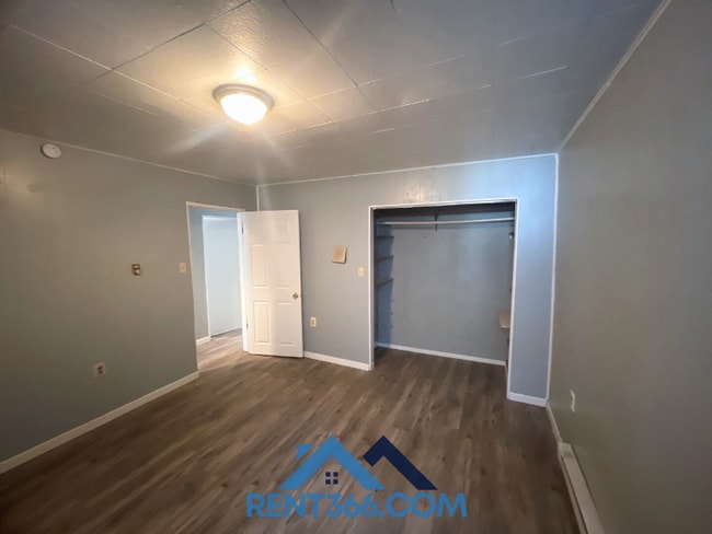 Foto del edificio - 509 W Centre St