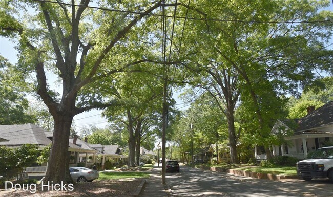 Foto del edificio - 1 br, 1 bath House - 19 Yorktown St NW