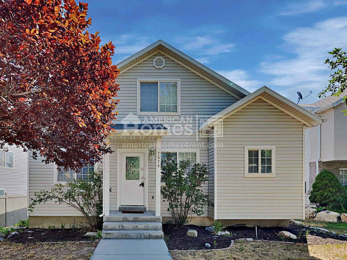 7576 N Snowy Owl Road House Rental in Eagle Mountain, UT