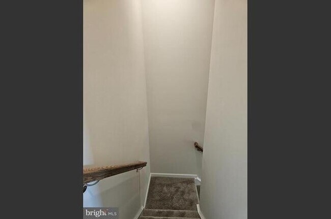 Foto del edificio - 4523 Briarhaven Dr
