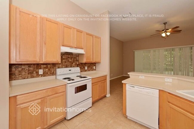 Building Photo - 204 Ronja Ln